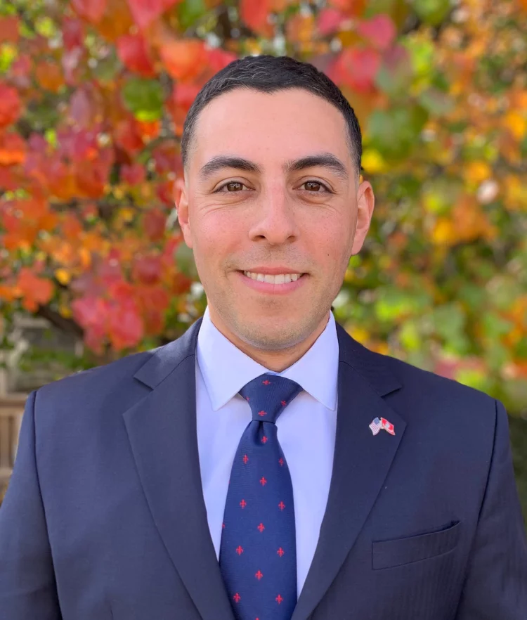 Photo of Alexander  Flores