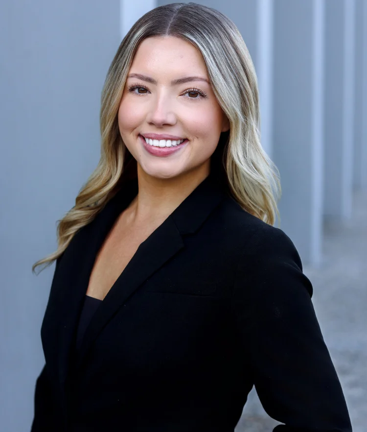 Photo of Elizabeth  Maniscalco