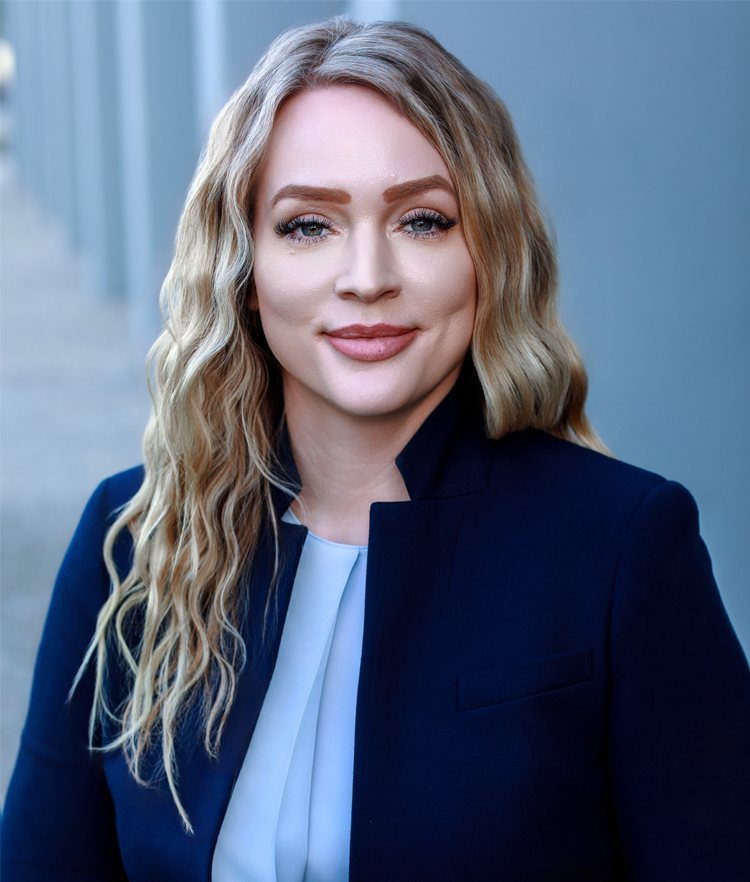 Meagan Dove, Singleton Schreiber Photo