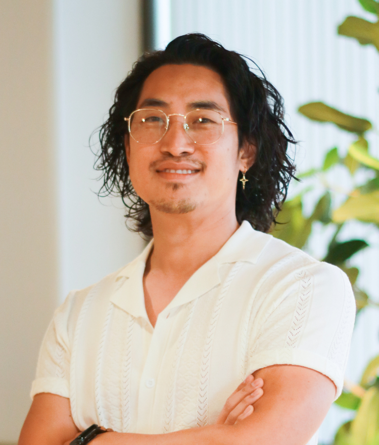 Charlee Soumountha, Singleton Schreiber Photo