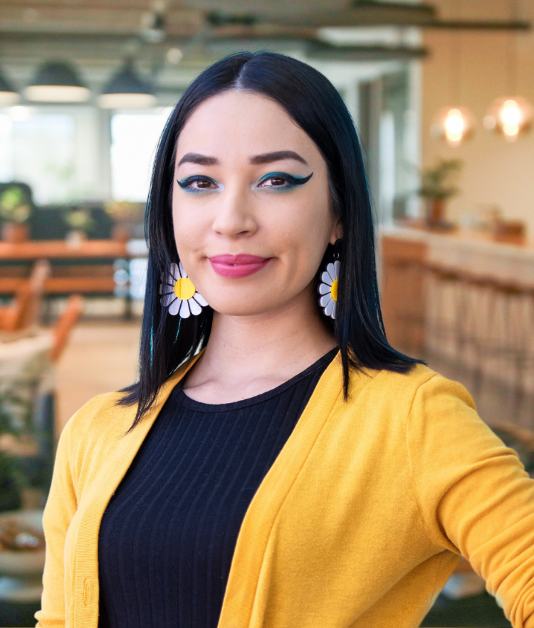 Cindy Dominguez, Singleton Schreiber Photo