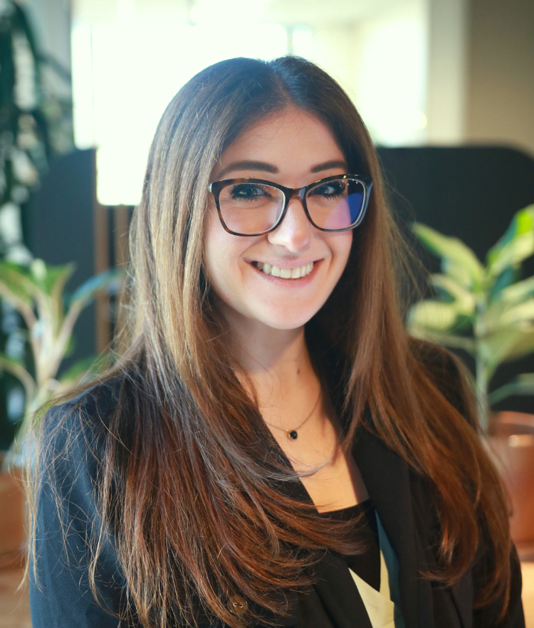 Jehan Kako, Singleton Schreiber Photo