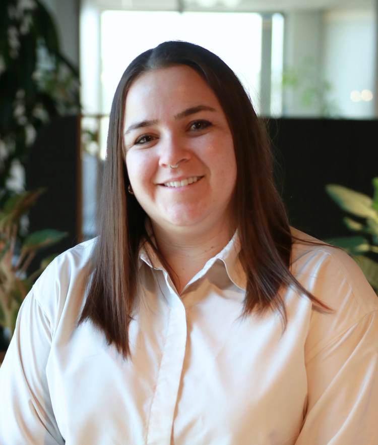 Lydia Chavez, Singleton Schreiber Photo