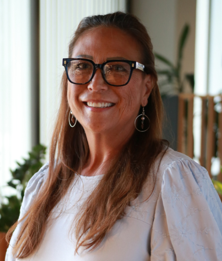 Lani Hall, Singleton Schreiber Photo