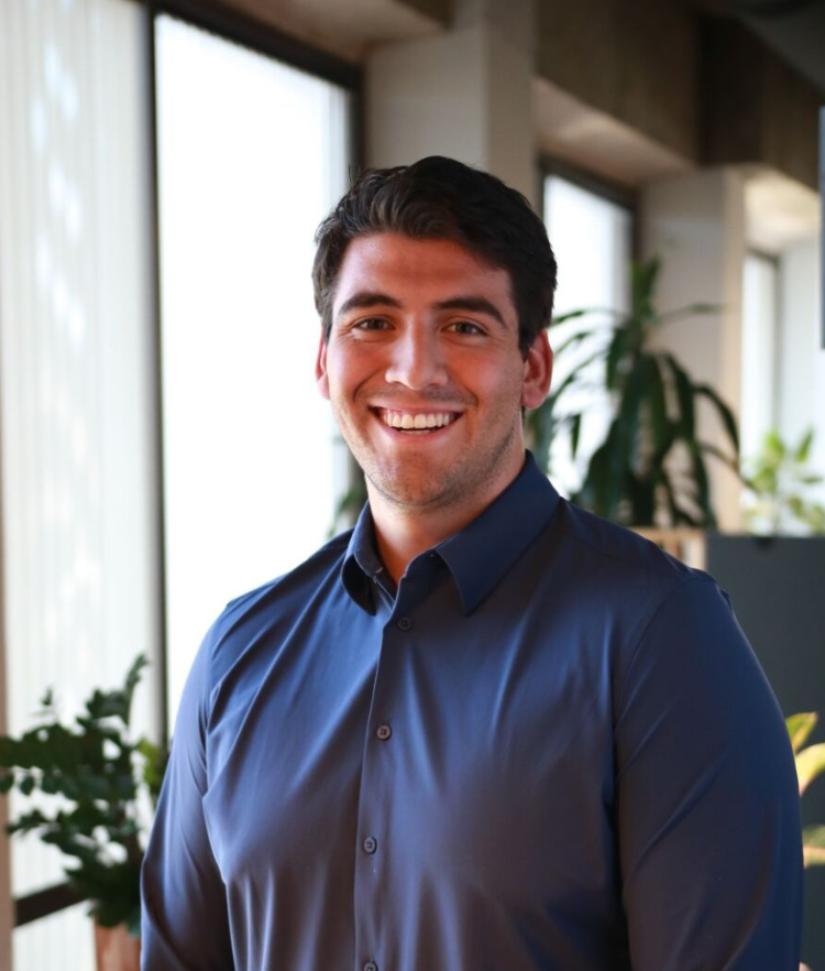 Oliver Rodriguez, Singleton Schreiber Photo