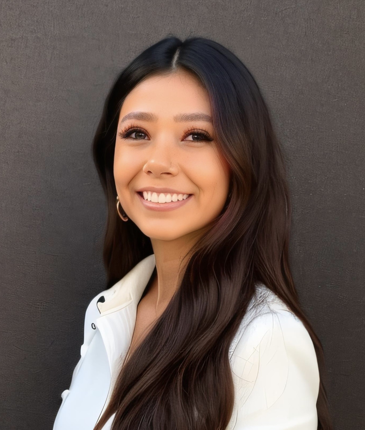 Mackenzie Loving Xavier, Singleton Schreiber Photo