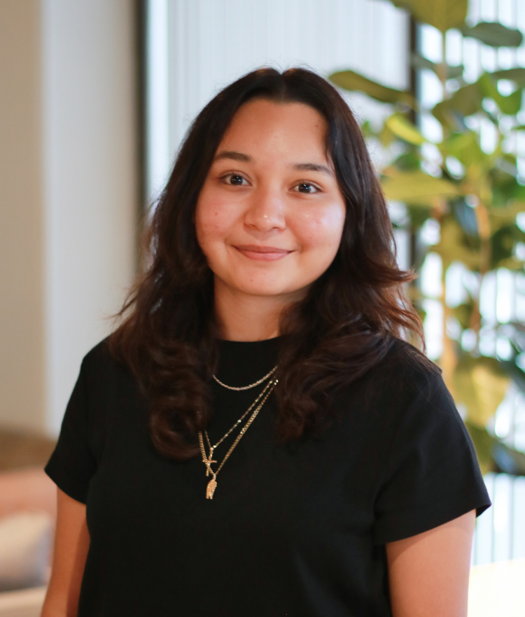 Miriam Castanon, Singleton Schreiber Photo