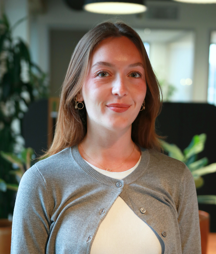 Sarah Gholson, Singleton Schreiber Photo