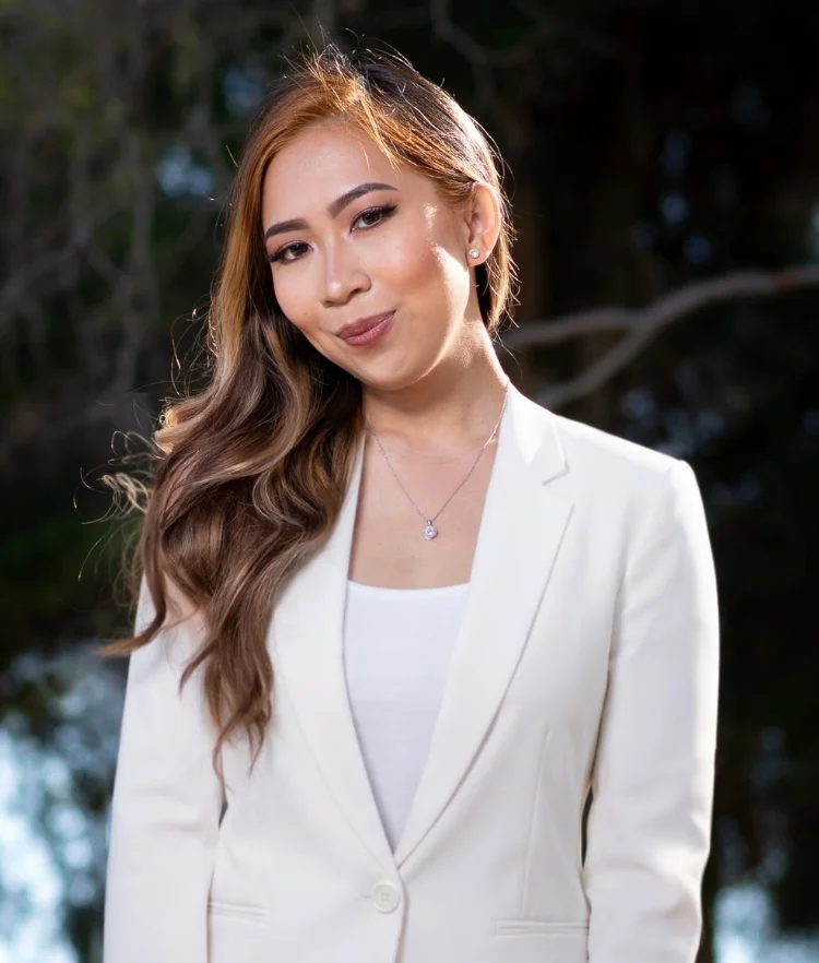 Photo of Kim  Caceres