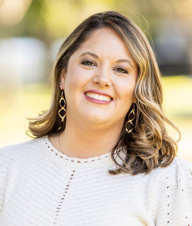 Sasha Webb, Singleton Schreiber Photo