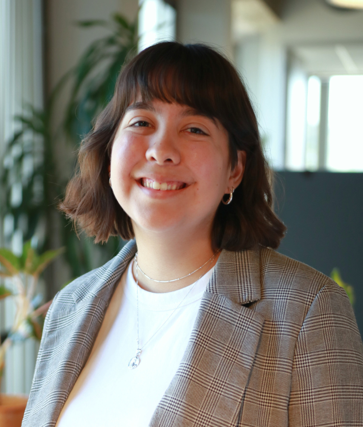 Kailey Olsson, Singleton Schreiber Photo