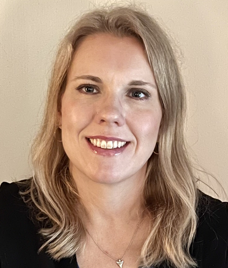 Miranda Johnson, Singleton Schreiber Photo