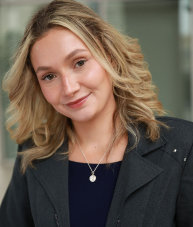 Marissa Rees, Singleton Schreiber Photo