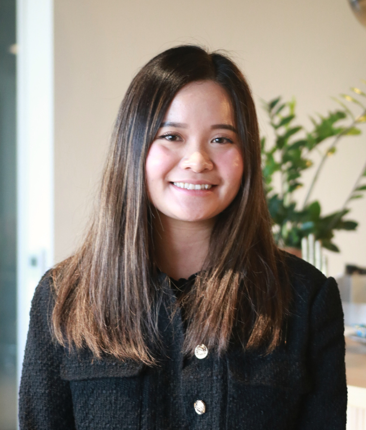Thao Tran, Singleton Schreiber Photo