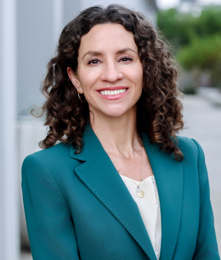 Amanda LoCurto, Singleton Schreiber Photo