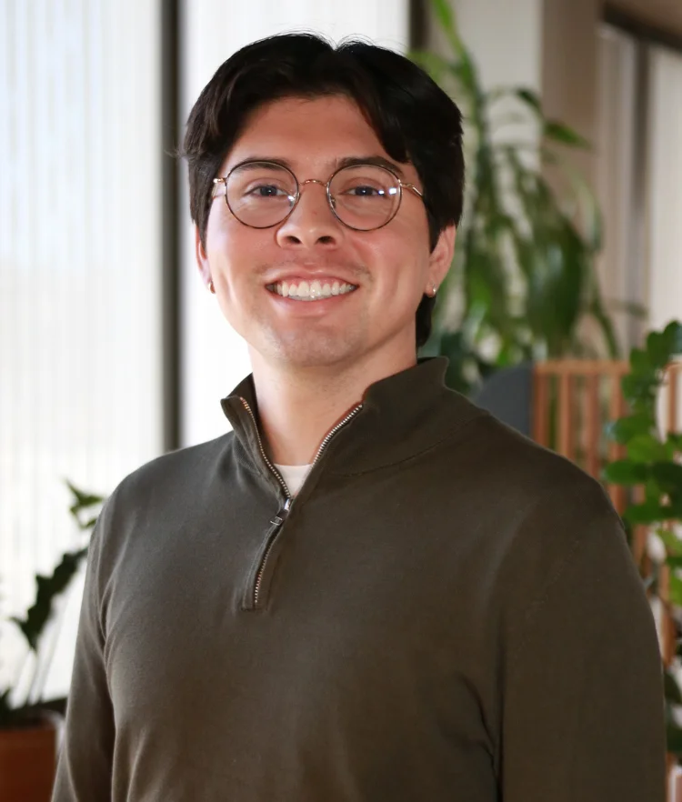 Photo of Antonio  Flores